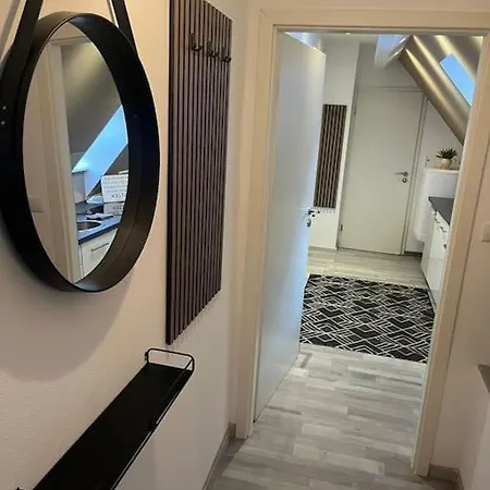 Gemuetliches Im Altbau 公寓 *