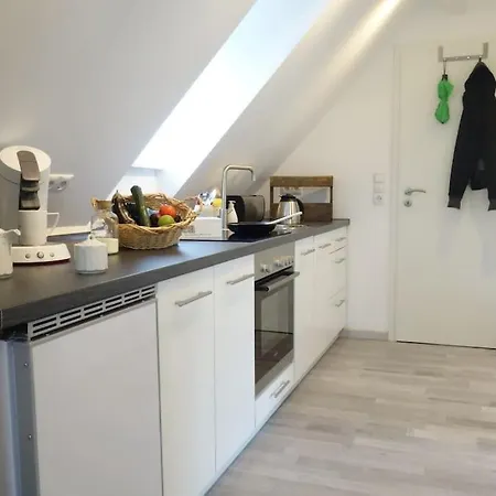 公寓 Gemuetliches Im Altbau
